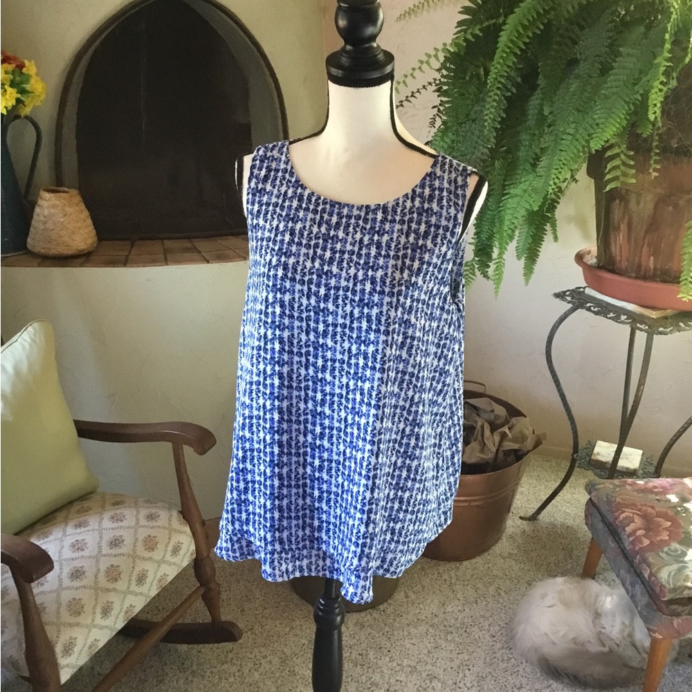 NWOT Chico’s Sleeveless Top